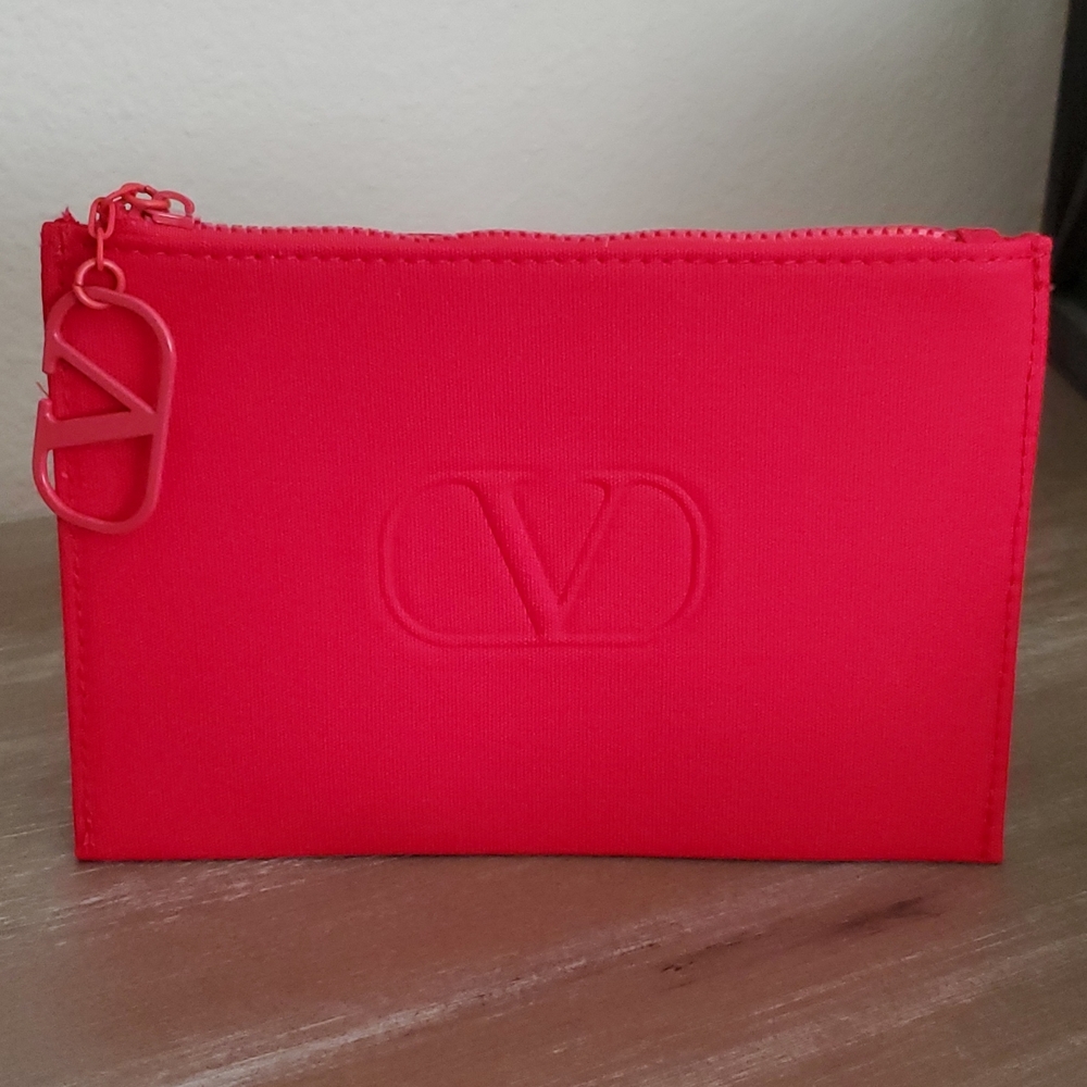 New never used VALENTINO vlogo zipper pouch bag